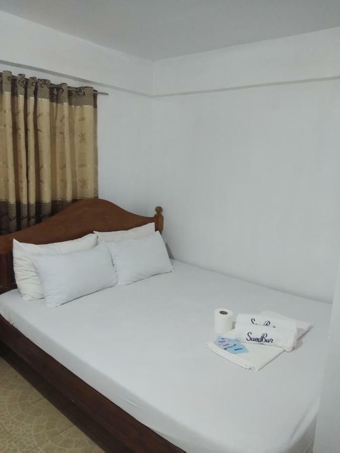Sand Bar Beach Resort Насугбу Экстерьер фото